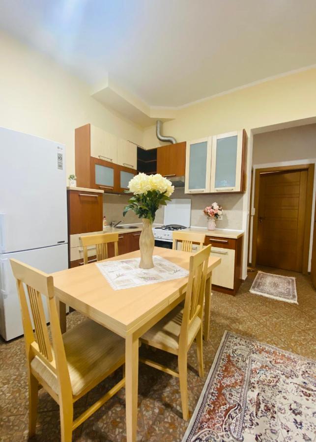 Apartment Plamenac Petrovac na moru Exterior foto
